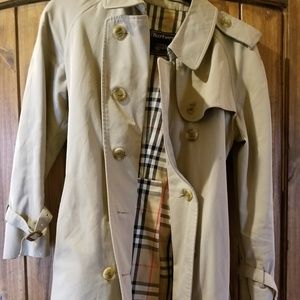 Authentic Burberry classic trench coat